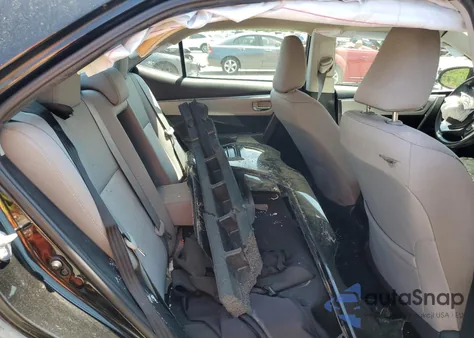 2015 Toyota Corolla L z USA, uszkodzony, nr VIN 2T1BURHE9FC369634